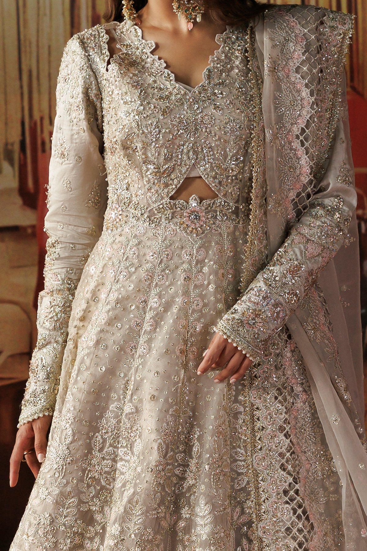 Mannat - Afrozeh UK