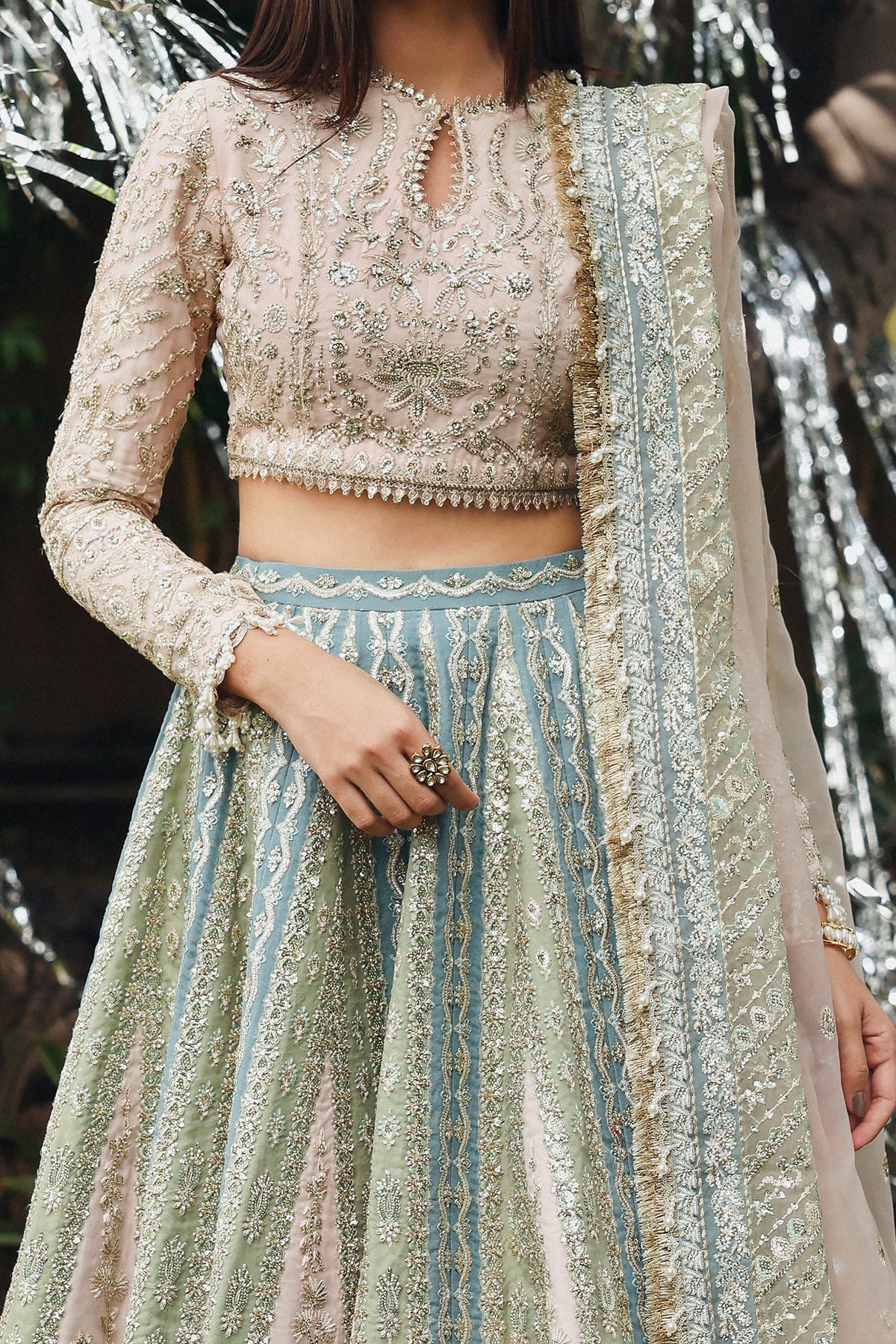 Petalhour - Afrozeh UK